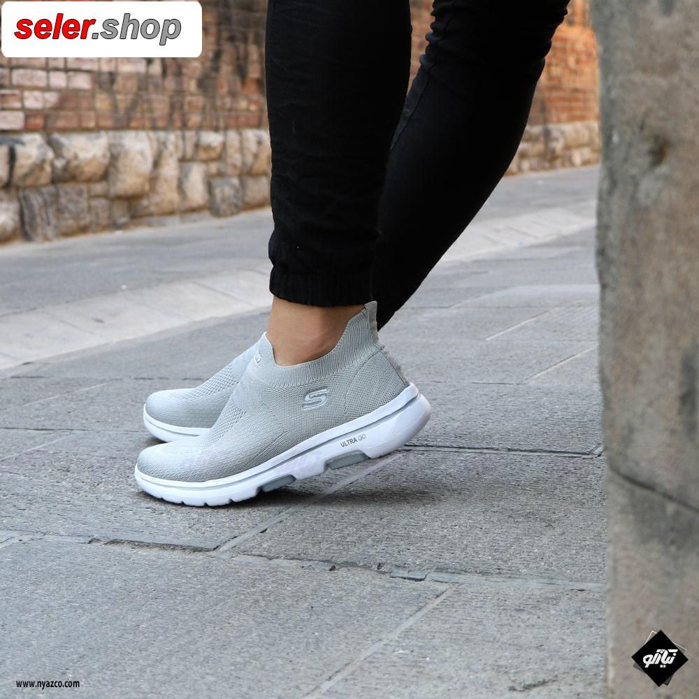 کفش اسکیچرز مدل Knit طبی رنگ طوسی روشن سایز 37